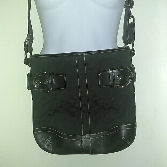 Coach Handbags - Vintage Coach